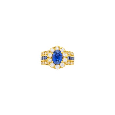 Lot 127 - Gold, Sapphire and Diamond Ring