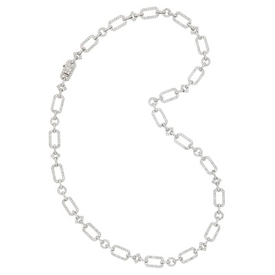 Lot 225 - Platinum and Diamond Link Necklace