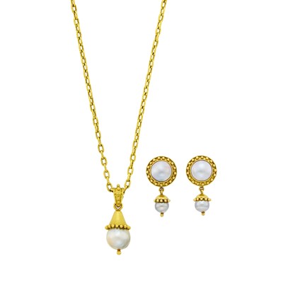 Lot 111 - Gold and Gray Cultured Pearl Pendant with Chain Necklace and Elizbeth Locke Pair of Pendant-Earclips