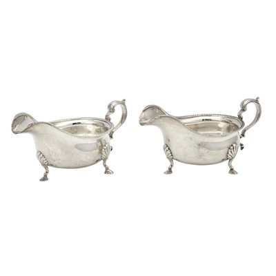 Lot 191 - Pair of English Sterling Silver Sauceboats