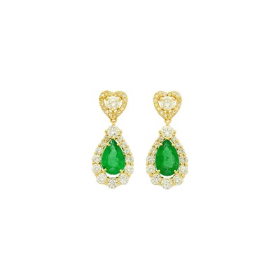 Lot 114 - Pair of Gold, Emerald and Diamond Pendant-Earrings