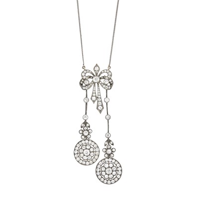 Lot 69 - Belle Époque Diamond Pendant with Chain Necklace