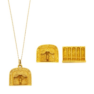 Lot 1008 - Henryk Kaston Gold Metropolitan Opera House Pendant with Chain Necklace and Pair of Earrings
