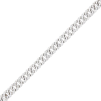 Lot 1117 - White Gold and Diamond Curb Link Bracelet