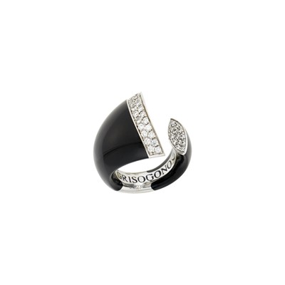 Lot 1056 - de Grisogono Pair of White Gold, Ebony and Diamond Pendant-Earclips and Ring