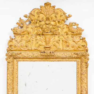 Lot 148 - Régence Carved Giltwood Mirror