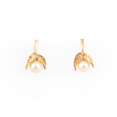 Lot 190 - Two Gold and Bead Earrings, 14K 1 dwt. all