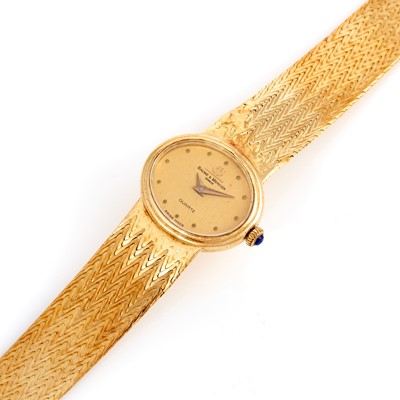 Lot 260 - Ladys Gold Bracelet Watch, Baume & Mercier, Quartz, 14K 21 dwt.