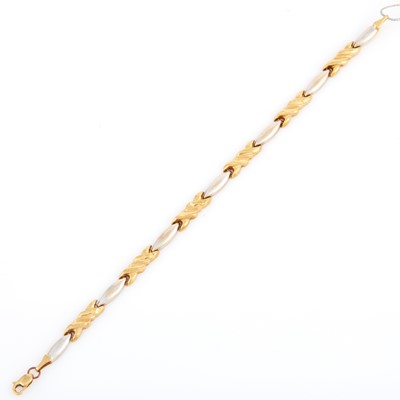 Lot 274 - Gold Flexible Bracelet, 14K 3 dwt., damaged