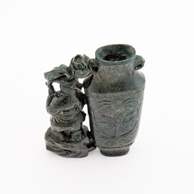 Lot 7 - A Chinese Spinach Jade Vase