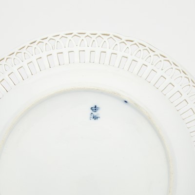 Lot 49 - Russian Porcelain Plate from the Grand Duke Paul Petrovich Service