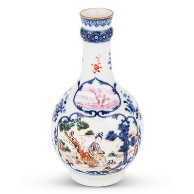 Lot 266 - A Chinese Export Blue and White Porcelain Bottle Vase