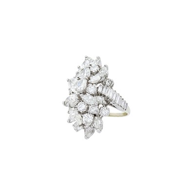 Lot 78 - White Gold and Diamond Cluster Ring