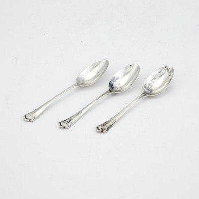 Lot 481 - Cased Set of Twelve Italian Silver Demitasse Spoons