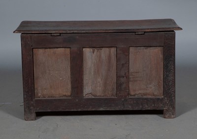 Lot 758 - English Oak Small Coffer