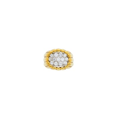 Lot 22 - Van Cleef & Arpels Gold, Platinum and Diamond Ring