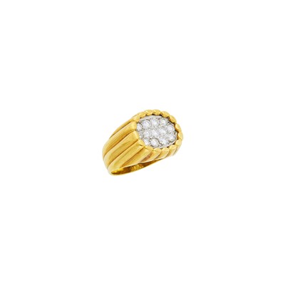 Lot 22 - Van Cleef & Arpels Gold, Platinum and Diamond Ring