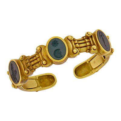 Lot 171 - Barry Kieselstein-Cord Gold and Bloodstone and Garnet Intaglio Bangle Bracelet