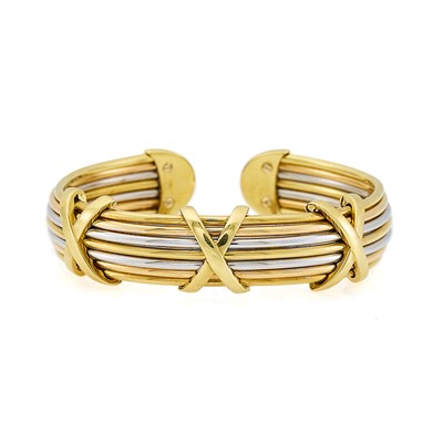 Lot 2015 - Tricolor Gold Cuff Bangle Bracelet