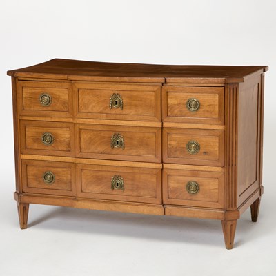 Lot 576 - Louis XVI Provincial Walnut Commode