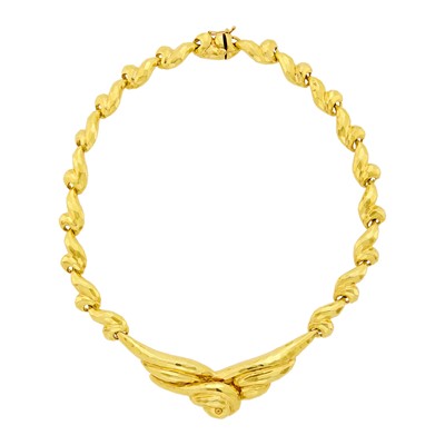 Lot 125 - Hammered Gold Necklace