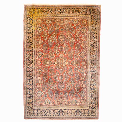 Lot 762 - Sarouk Carpet