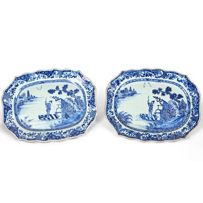 Lot 688 - Two Chinese Export Porcelain Platters