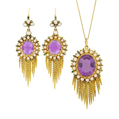 Lot 47 - Antique Gold, Amethyst, Split Pearl and Emerald Fringe Pendant with Chain Necklace and Pair of Pendant-Earrings