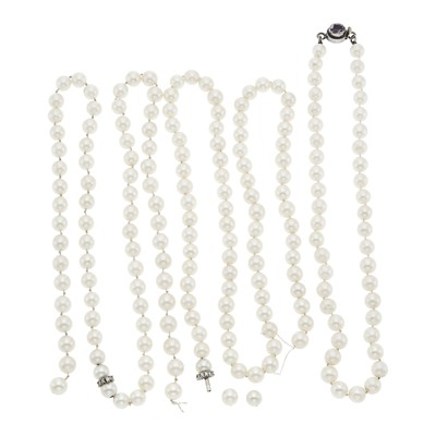 Lot 1172 - Two Cultured Pearl Necklaces
