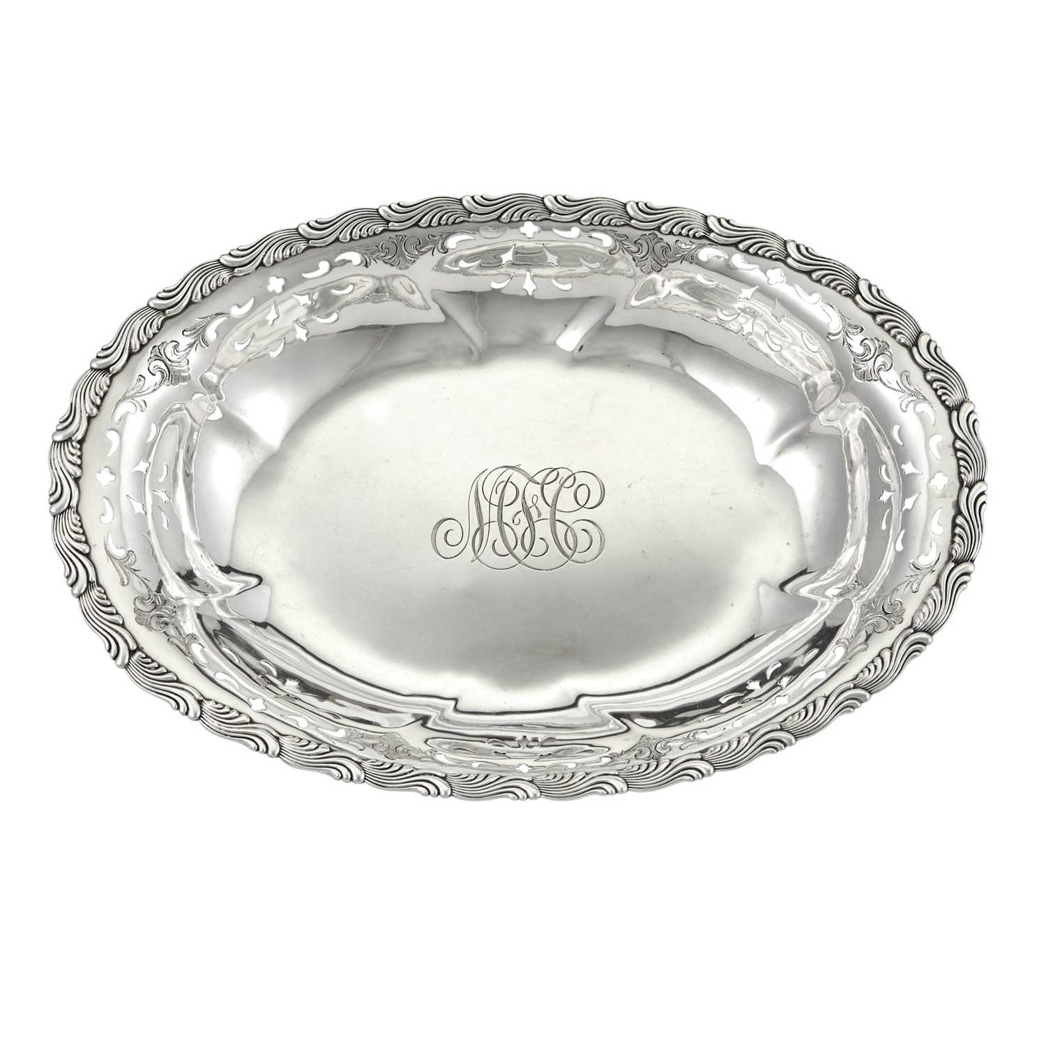 Lot 159 - Tiffany & Co. Sterling Silver "Wave Edge" Pattern Oval Bowl