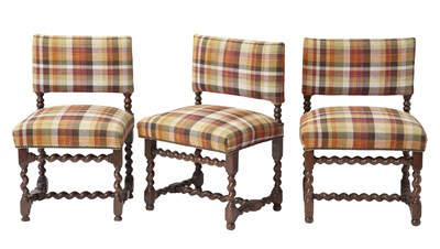 Lot 274 - Set of SIx William and Mary Style Walnut Side Chairs