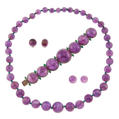 Lot 1264 - Amethyst Bead Necklace and Cabochon Amethyst and Green Onyx Bracelet and Pair of Earclips