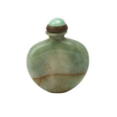 Lot 409 - A Chinese Jadeite Snuff Bottle