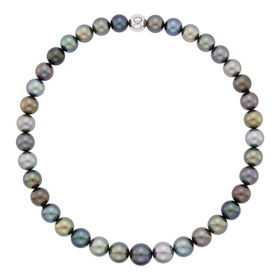 Lot 83 - Tahitian Gray and Black Cultured Pearl Necklace with White Gold Ball Clasp