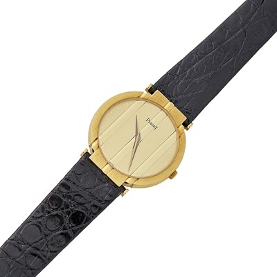 Lot 2019 - Piaget Gold 'Polo' Wristwatch