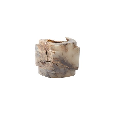 Lot 431 - A Chinese Archaistic Jade Cong