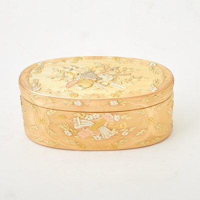 Lot 170 - French Vari Colored Gold Snuff Box