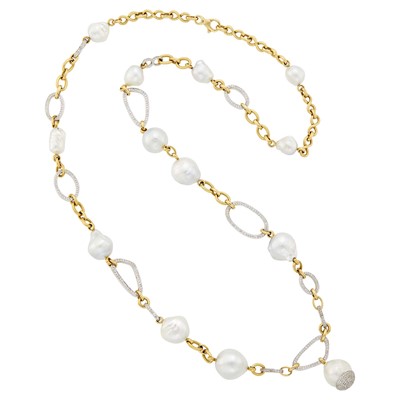 Lot 33 - Long Two-Color Gold, South Sea Baroque Cultured Pearl and Diamond Chain Necklace