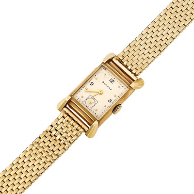 Lot 2165 - Bulova Gold Wristwatch