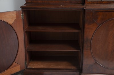 Lot 361 - George III Mahogany Breakfront Bookcase Cabinet