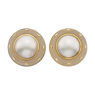 Lot 101 - Pair of Gold, Mabé Pearl, Frosted Rock Crystal and Diamond Earclips