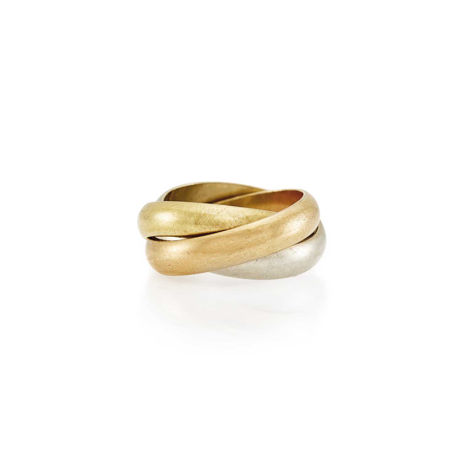 Lot 2021 - Cartier Tricolor Gold 'Trinity' Rolling Band Ring