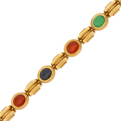 Lot 14 - Gold and Hardstone Intaglio Bracelet