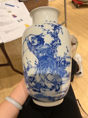 Lot 718 - A Pair of Finely-Decorated Chinese Blue and White Porcelain Vases