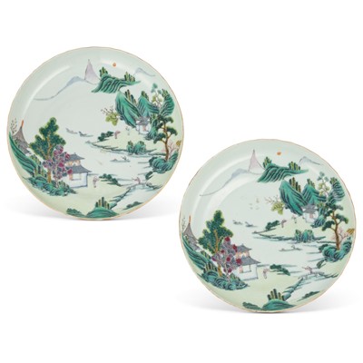 Lot 280 - A Pair of Chinese Enameled Porcelain Plates