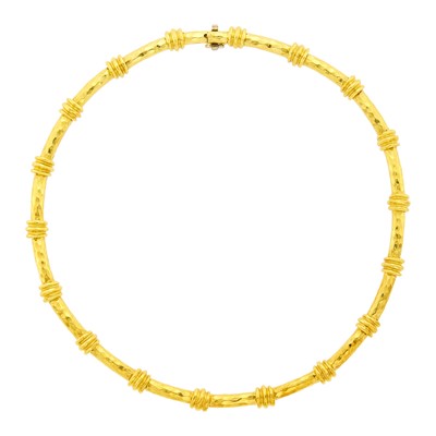 Lot 1119 - Henry Dunay Hammered Gold Link Necklace