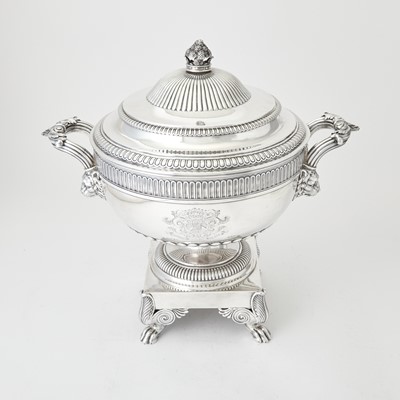 Lot 149 - George III Sterling Silver Tea Urn