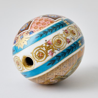 Lot 682 - Russian Porcelain Easter Egg