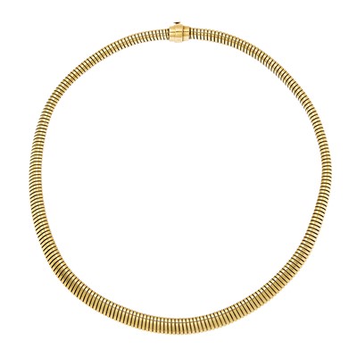 Lot 2047 - Gold Snake Chain Necklace