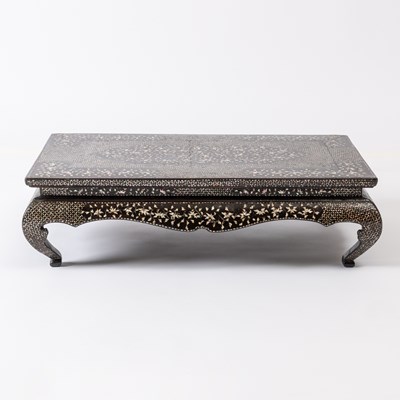 Lot 193 - Japanese Mother-of-Pearl-Inlaid Black Lacquer Low Table